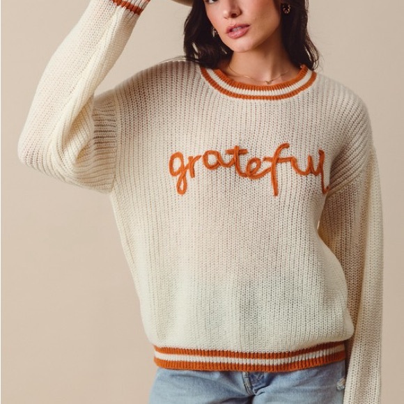 SO ME Thanksgiving Grateful Lettering Stitch Sweater - Picture 7 of 11